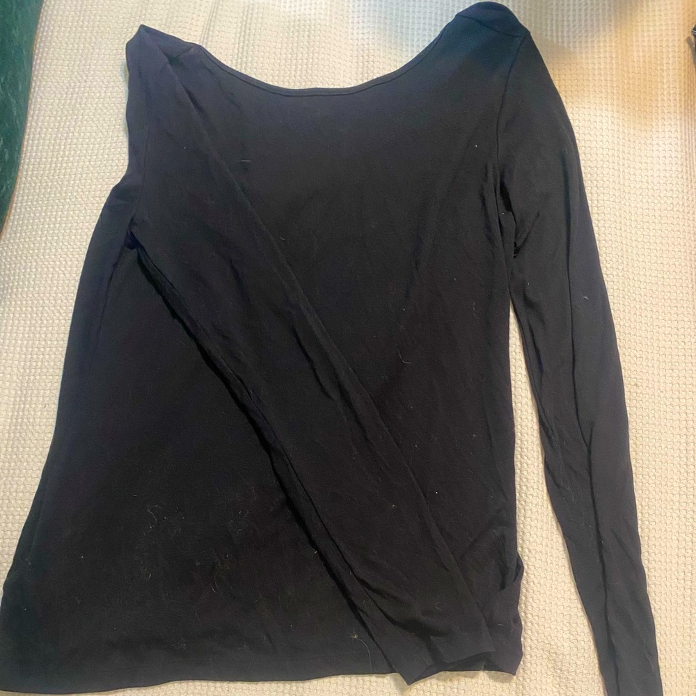 Athleta Medium Cross Back Long Sleeve